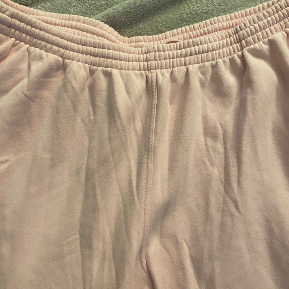 SKIMS Cotton Fleece Cargo Pants - Picture 5 of 6
